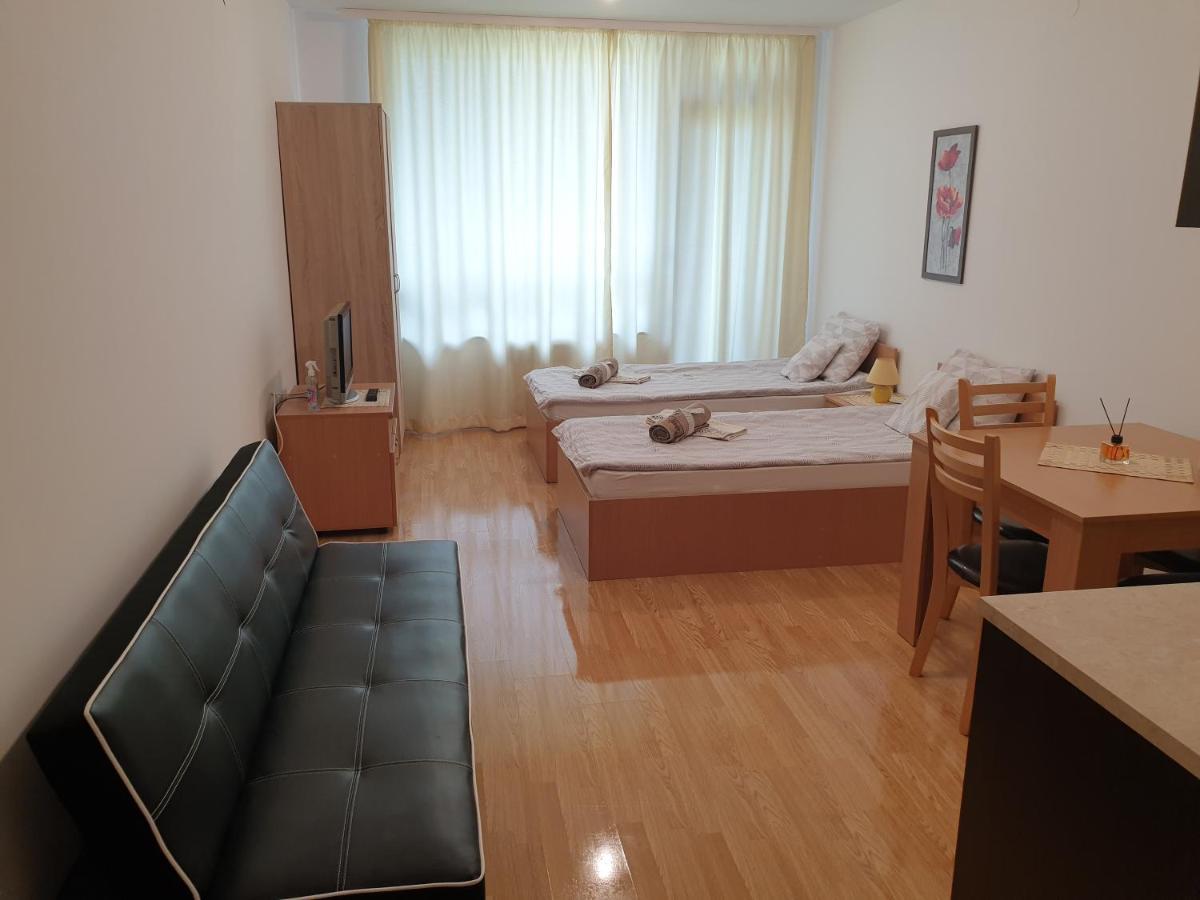 Apartman Maxim Lux Aparthotel Razlog Exterior photo